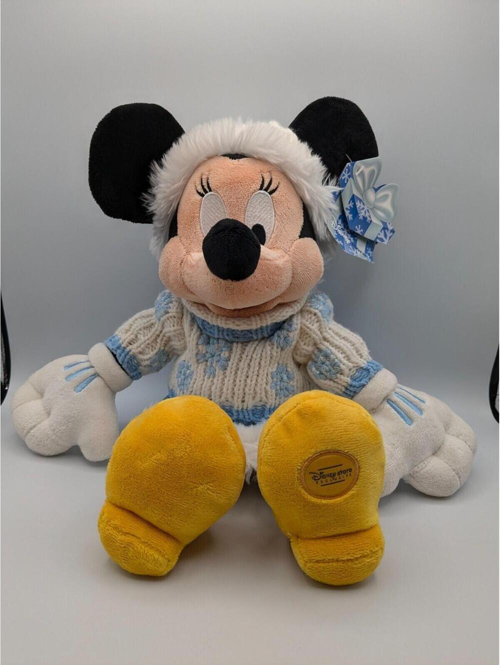 Minnie Mouse Winter/Christmas Plush Doll with Snowflake Sweater Disney Exclusive
